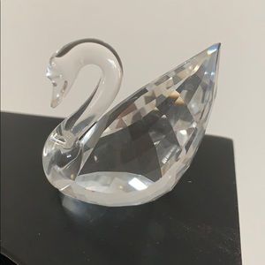 Swarovski Crystal SWAN